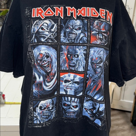 Iron Maiden Black Graphic T-Shirt XL - Picture 2 of 3
